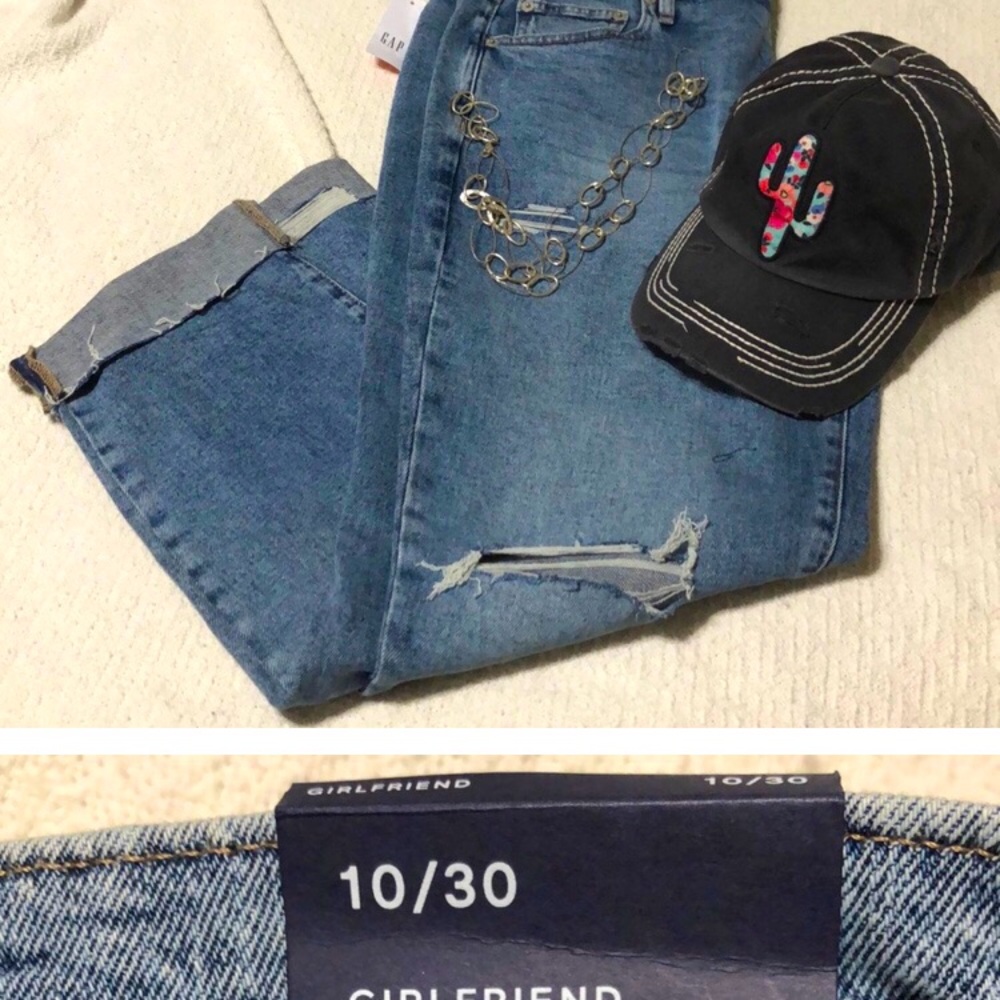NWT! Gap Girlfriend with PATCHES!!
